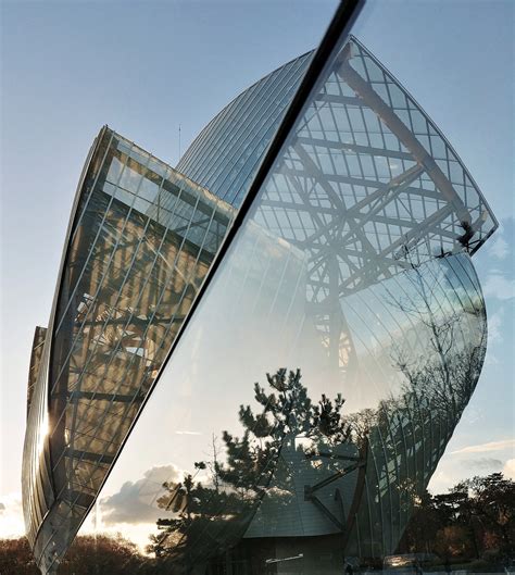 institut louis vuitton|fondation Louis Vuitton app.